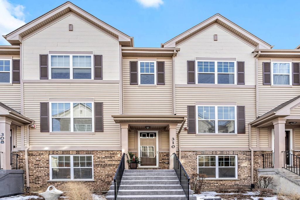 310 Wildflower St, Des Plaines, IL 60016