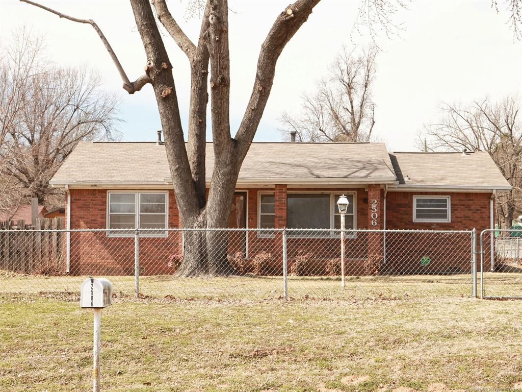 2506 S 65th Ave W, Tulsa, OK 3 Bed, 1 Bath SingleFamily Home 36