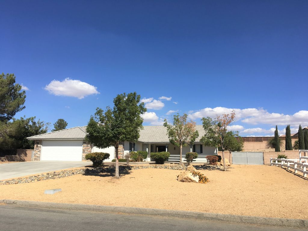 15303 Riverside Dr, Apple Valley, CA 92307 Trulia