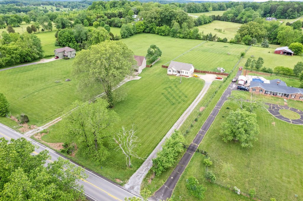 5856 Highway 48, Cunningham, TN 37052 Trulia