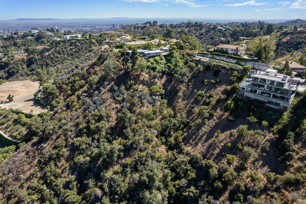 1310 Stradella Rd, Los Angeles, CA 90077 Trulia