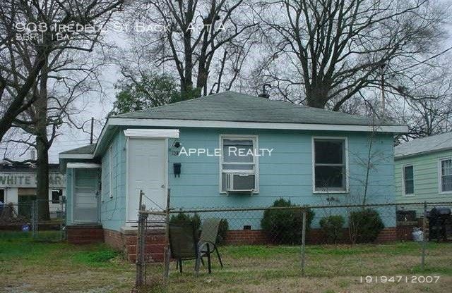 903 Iredell St   #A, Durham, NC 27705