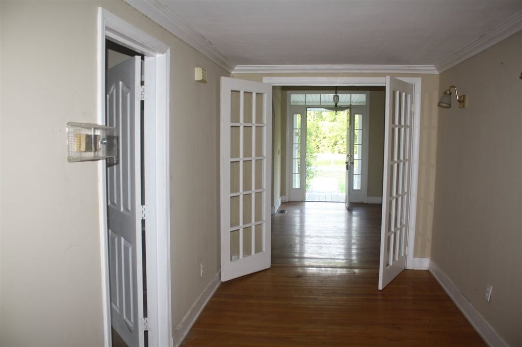 2617 Cale Yarborough Hwy, Timmonsville, SC 3 Bed, 3 Bath Single