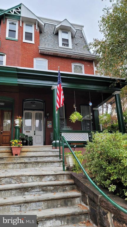 1357 Perkiomen Ave, Reading, PA 19602