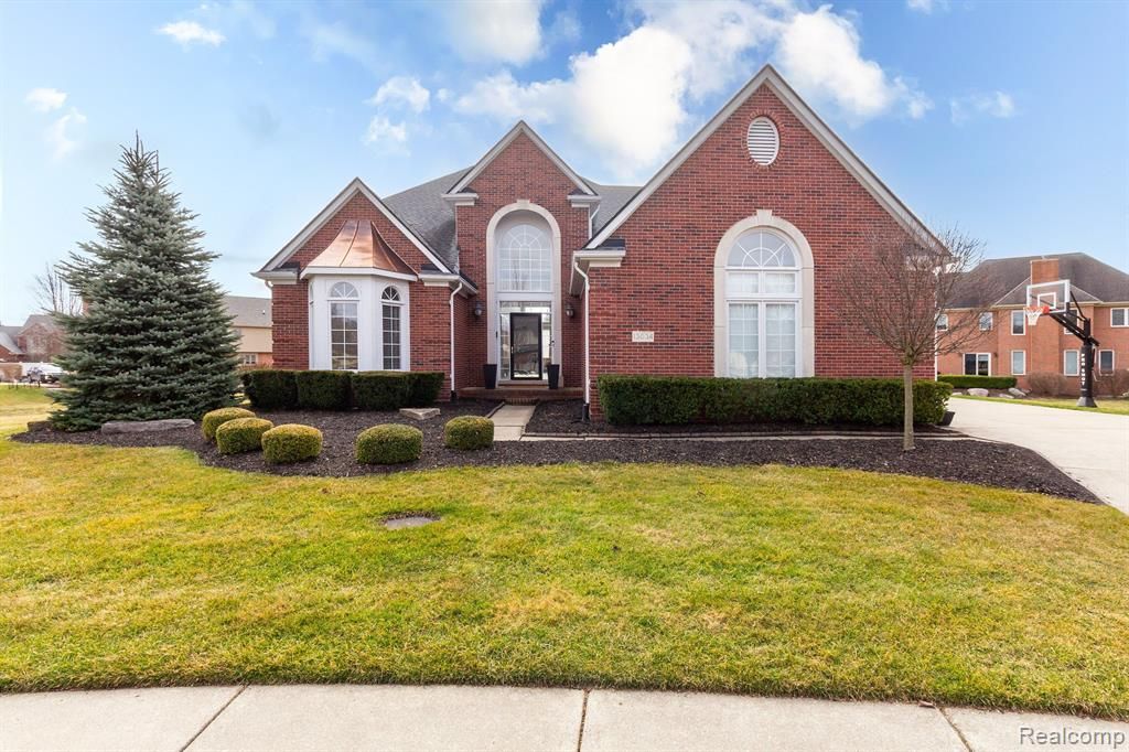 13034 Black Walnut Dr, Shelby Township, MI 48315 Trulia