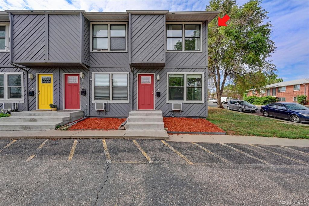 1130 Rosemary Street, Denver, CO 80220