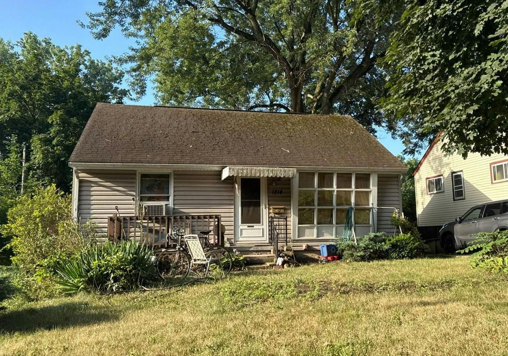 1814 31st St NW, Canton, OH 44709