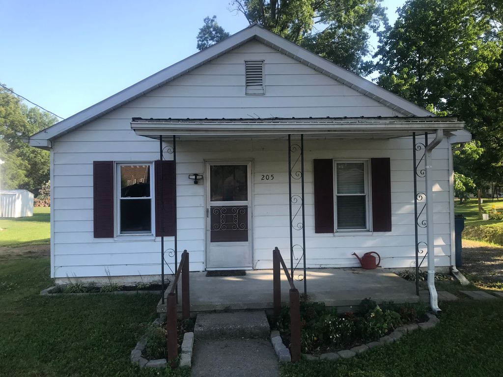 205 E Meadow St, Wayne City, IL 62895 Trulia