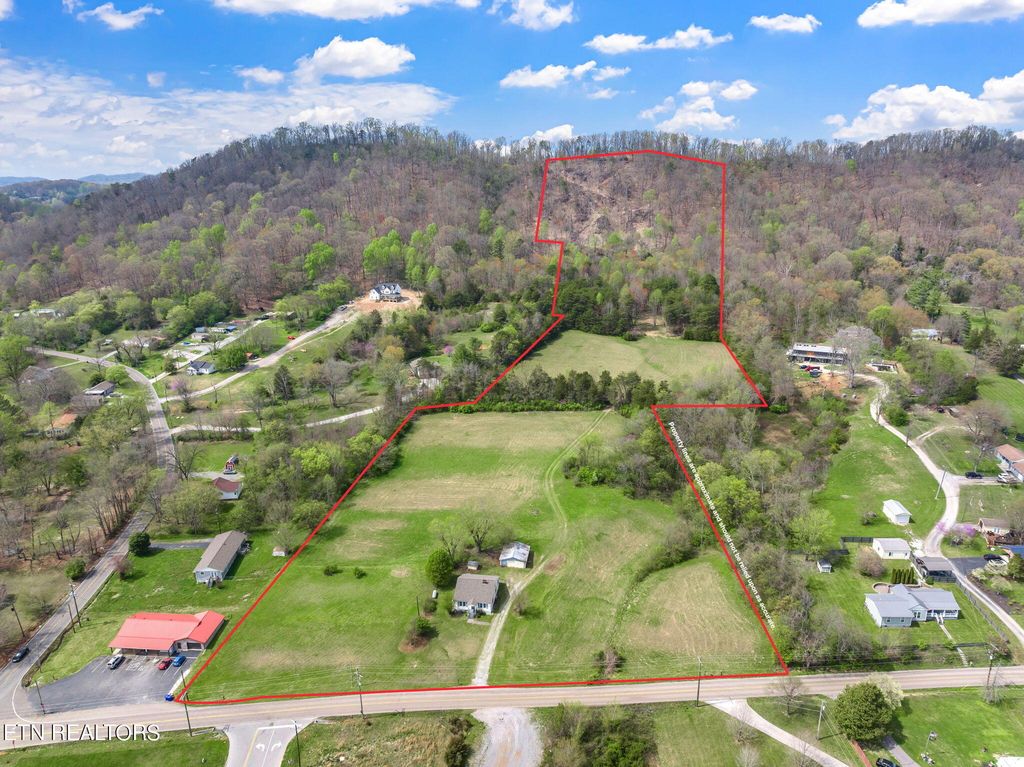 8005 Millertown Pike, Knoxville, TN 37924 SingleFamily Home for Sale