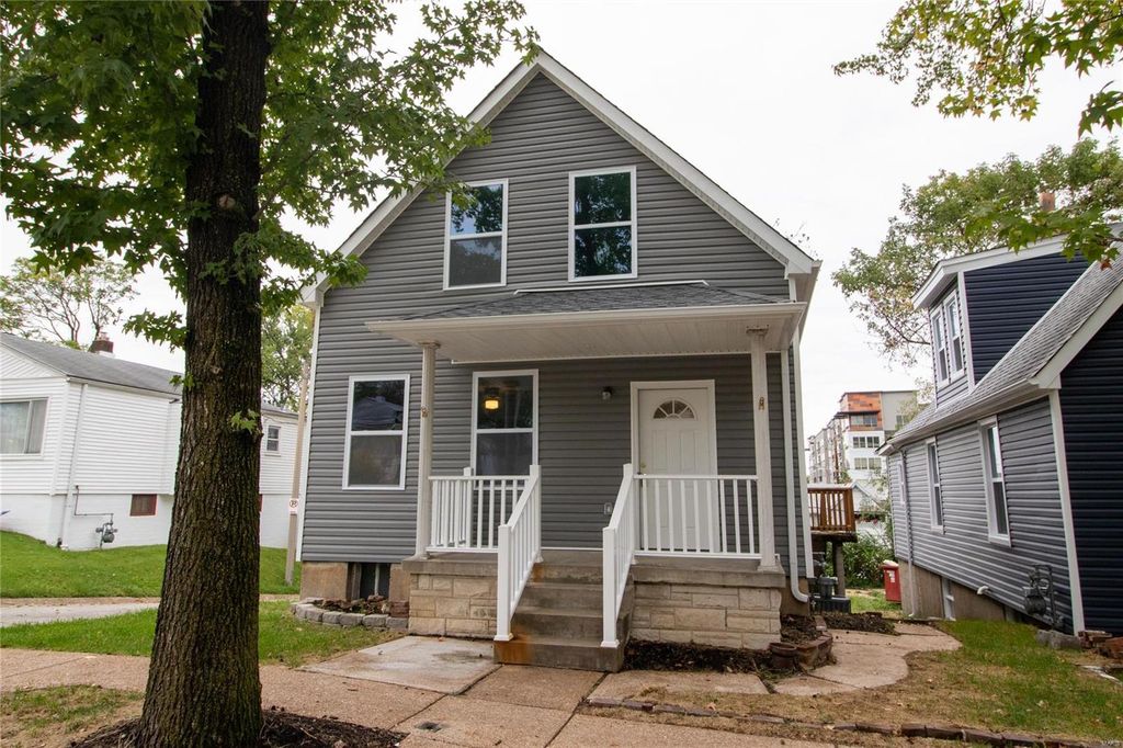 5837 Victoria Ave, Saint Louis, MO 63110