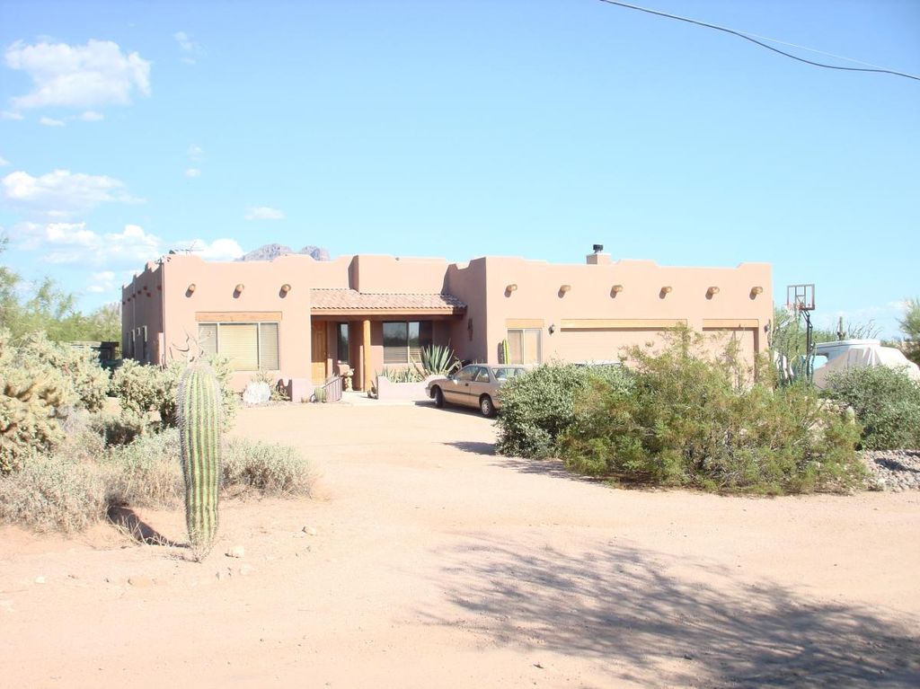 4887 N  Cactus Rd, Apache Junction, AZ 85119