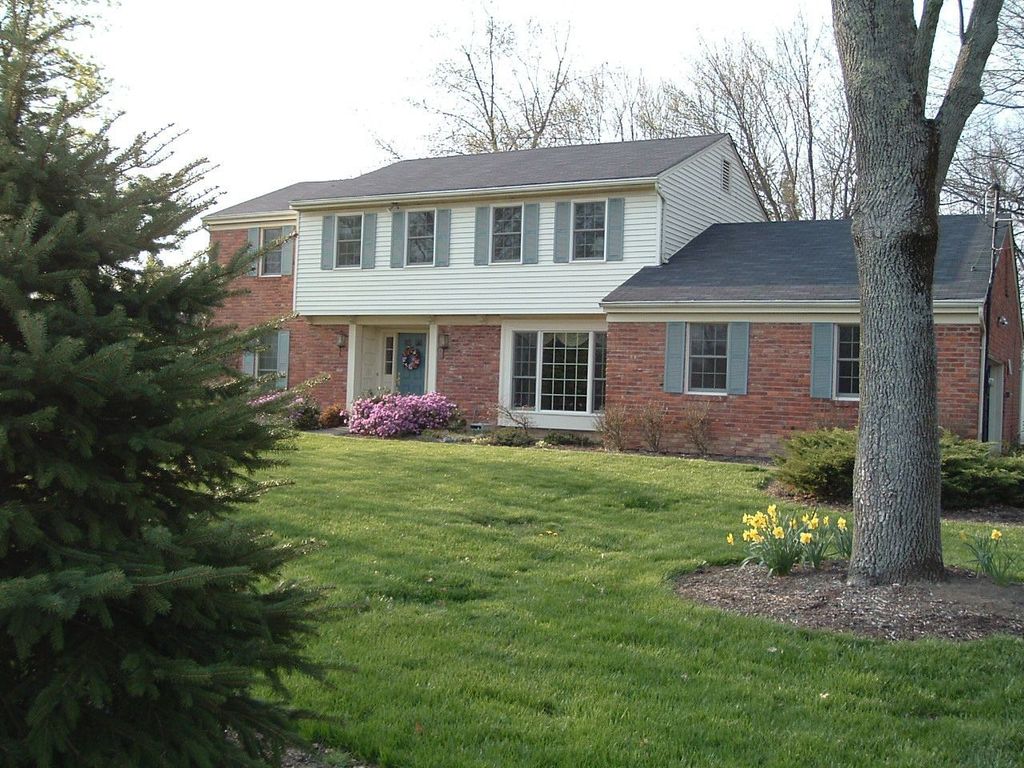 homes for rent in the village of indian hill ohio