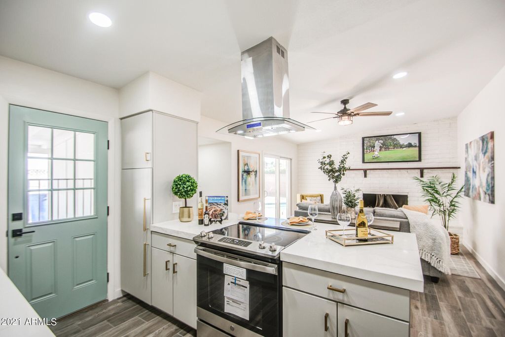 1249 E Bishop Dr, Tempe, AZ 85282