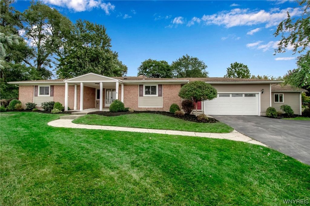 9215 Valley Stream Rd, Clarence, NY 14031 Trulia