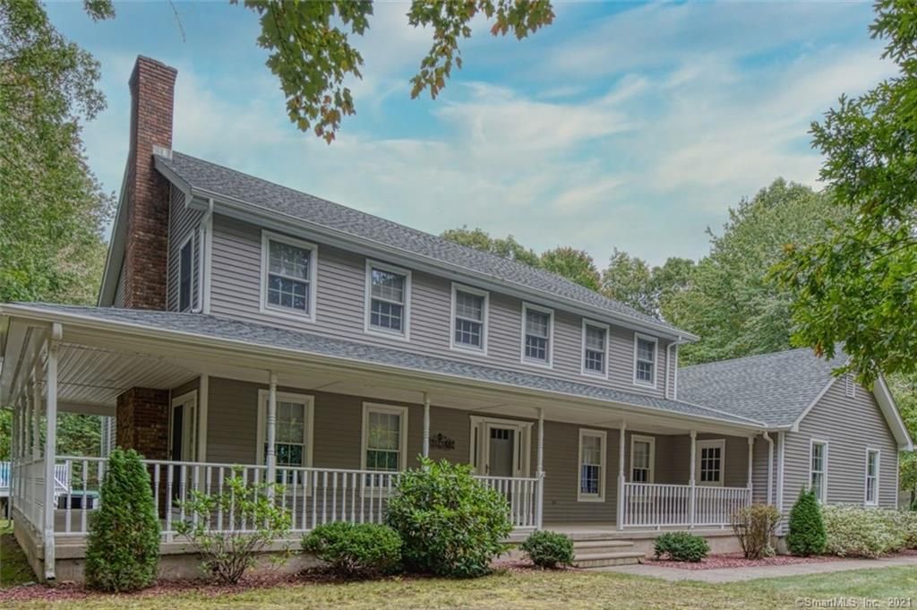 44 Gilbert Ln, Burlington, CT 06013