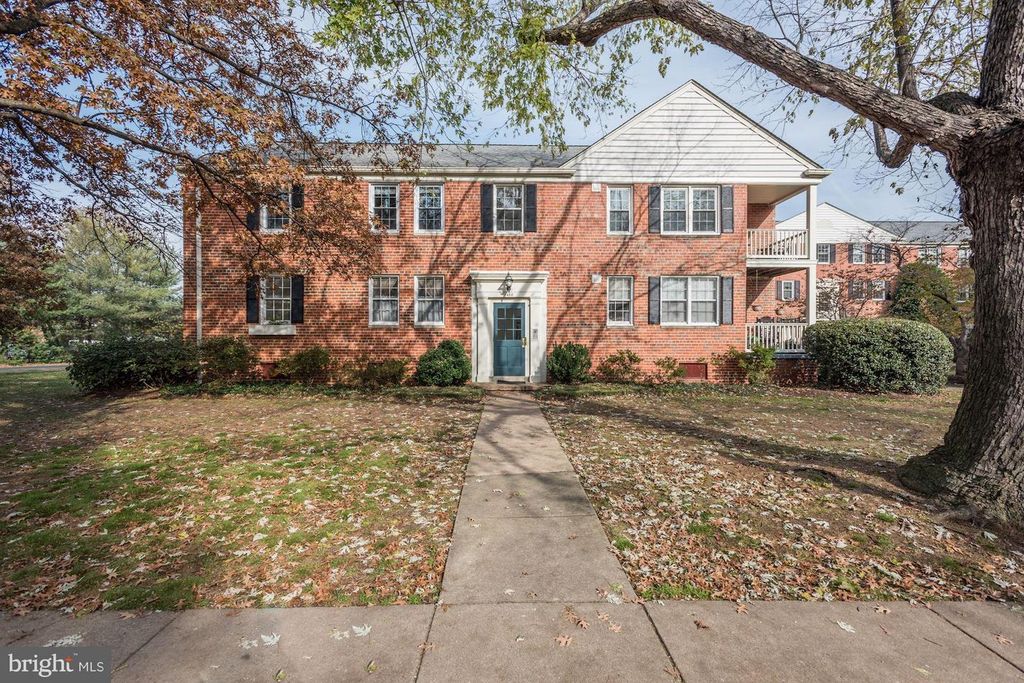 1408 Belle View Blvd #B1, Alexandria, VA 22307 | Trulia