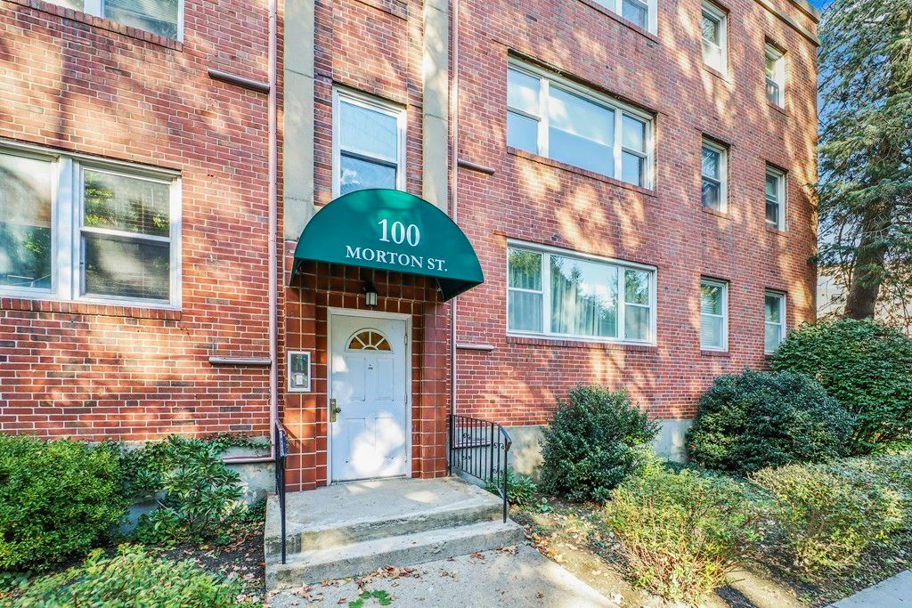 100 Morton St #51, Jamaica Plain, MA 02130