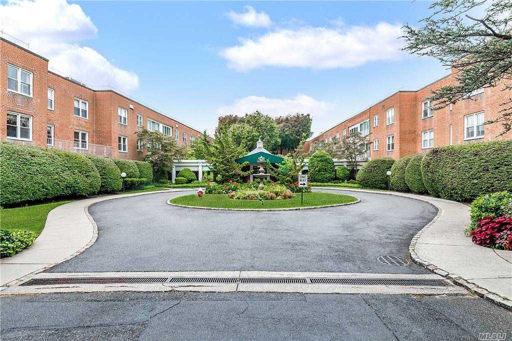 1390 Broadway, Hewlett, NY 11557 Trulia