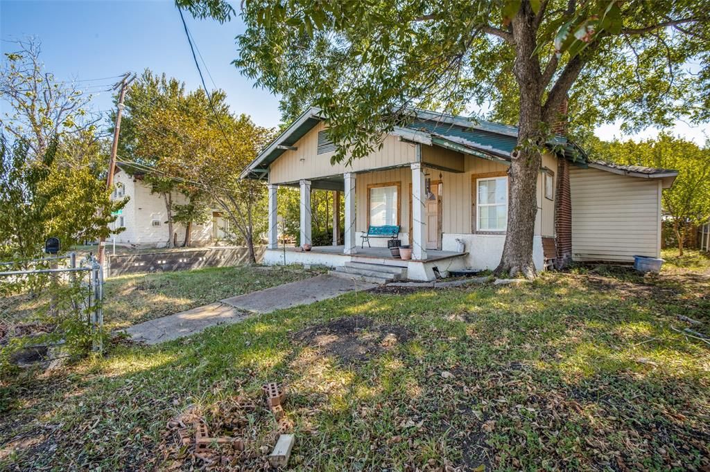 430 E 8th St, Dallas, TX 75203