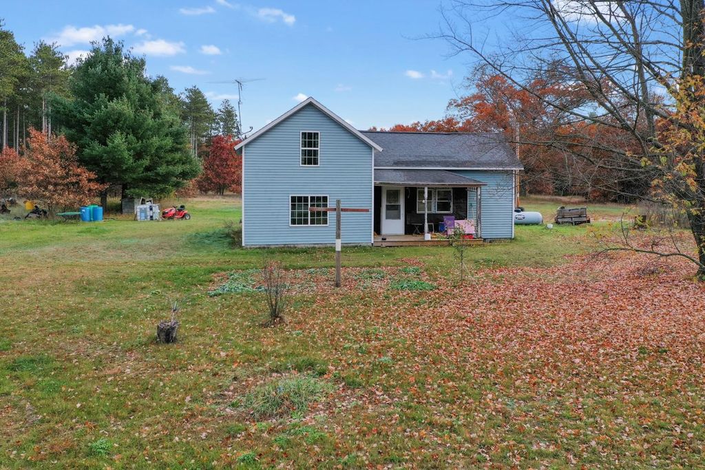 N1418 County Rd E, Redgranite, WI 54970 Trulia