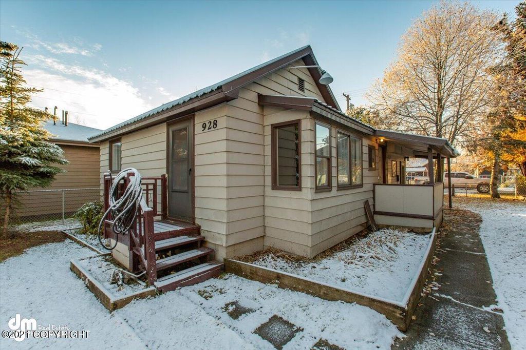 928 E 9th Ave, Anchorage, AK 99501