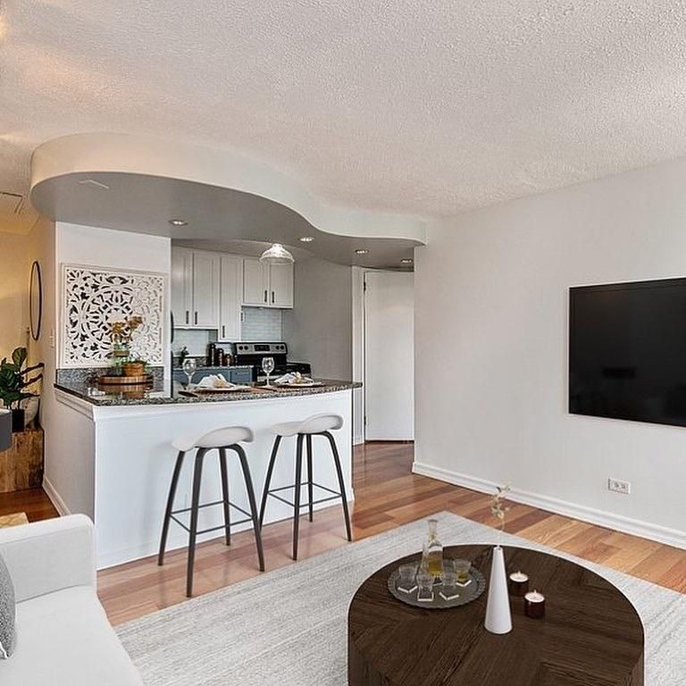 1221 N Dearborn St #1603, Chicago, IL 60610