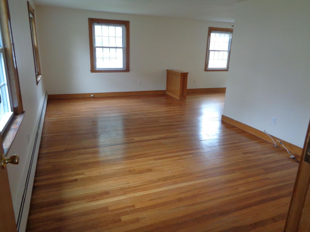 26 Davis Rd #1, Belmont, MA 02478