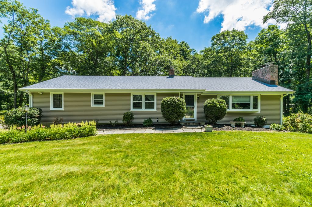 5 Lorraine Dr, Woodbridge, CT 06525 Trulia