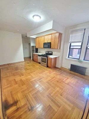 724 E 27th St #F2, Brooklyn, NY 11210