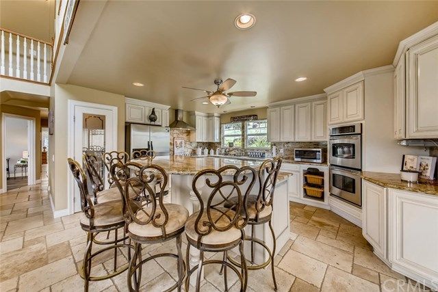 12108 Lilac Heights Ct, Valley Center, CA 92082
