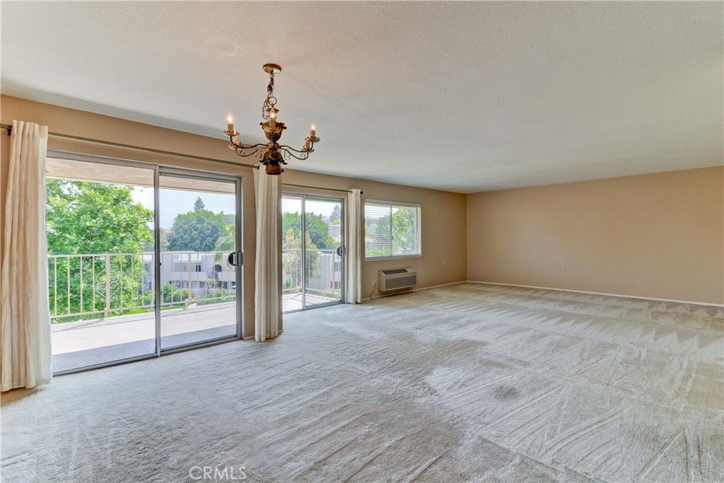 Apartamento en Renta 3 Beds 2 Baths