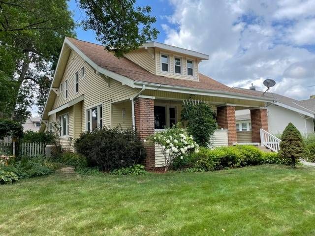 924 S 4th St, Albion, NE 68620