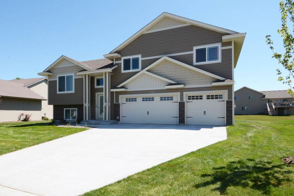 1606 Hidden Trl, Mayer, MN 55360 Trulia