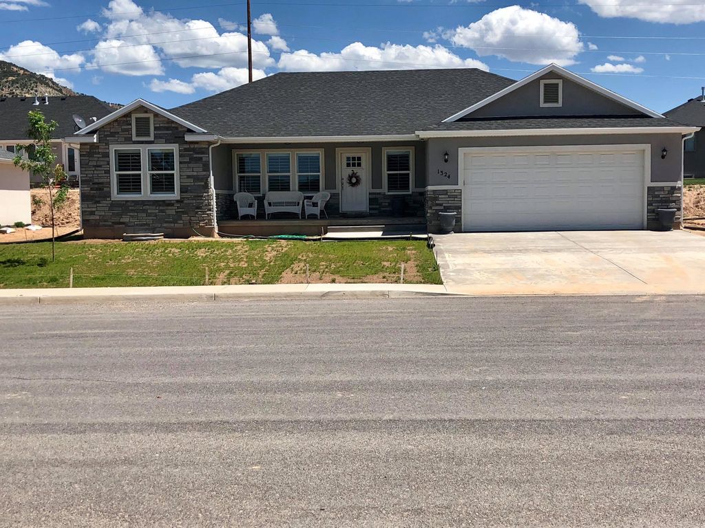 1324 N 150 E, Nephi, UT 3 Bed, 2 Bath SingleFamily Home 17 Photos