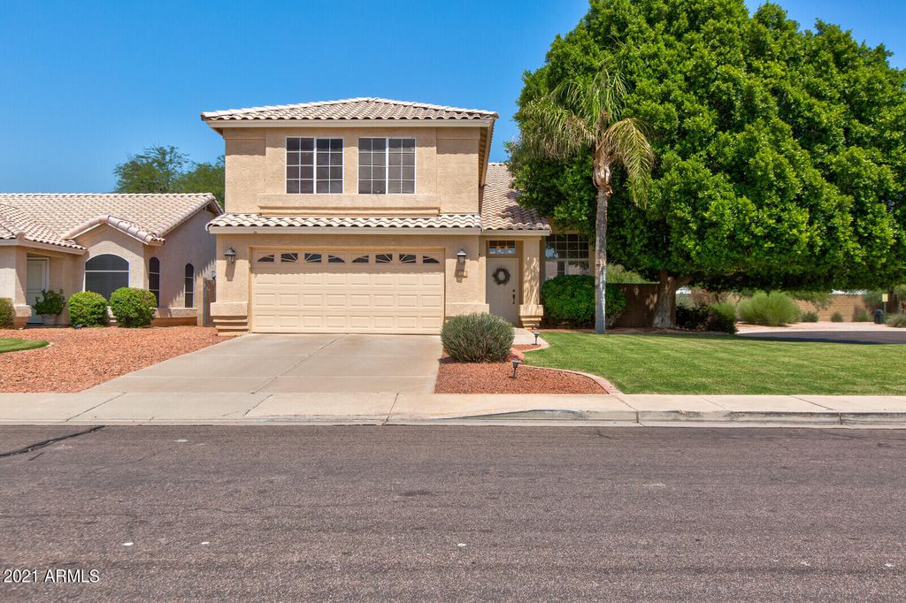 284 W Bruce Ave, Gilbert, AZ 85233