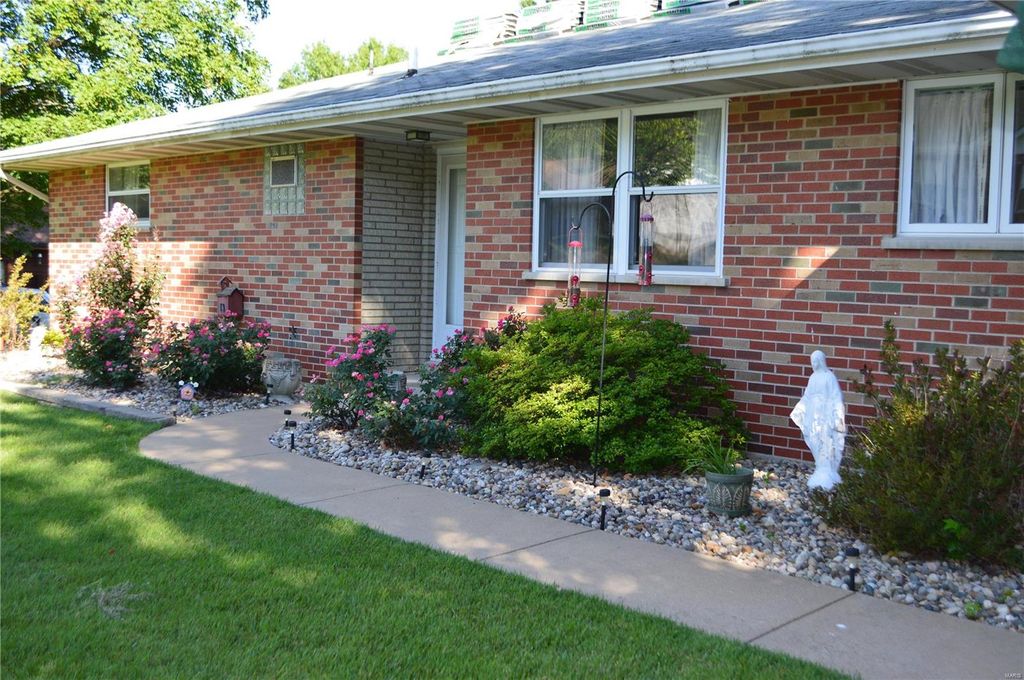 1515 Westvale Dr, Festus, MO 63028 | Trulia