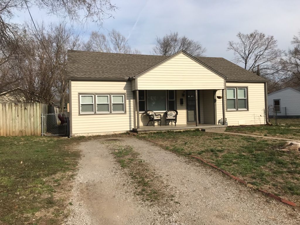 1317 S Margrave St, Fort Scott, KS 66701 Trulia