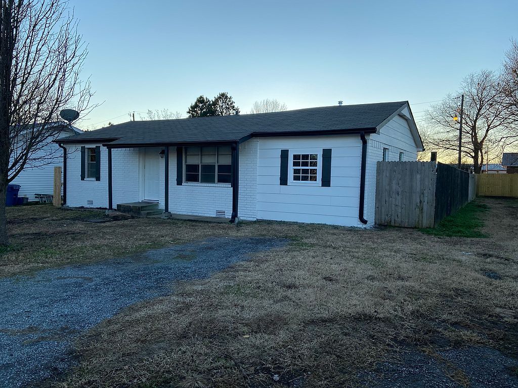 411 N Brenda Ave, Atoka, OK 74525 3 Bed, 1 Bath SingleFamily Home