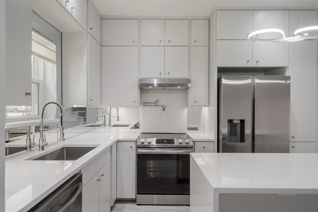 2727 Shelby Ave #U, Dallas, TX 75219