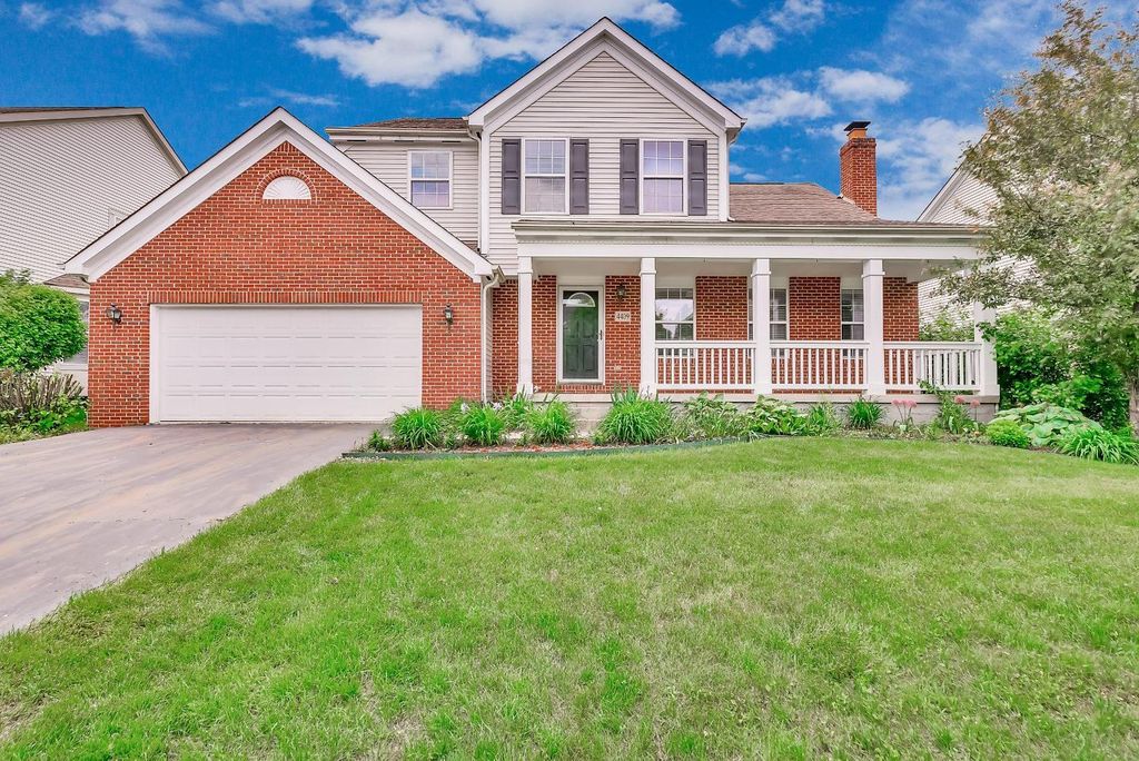 4409 Oaks Shadow Dr, New Albany, OH 43054