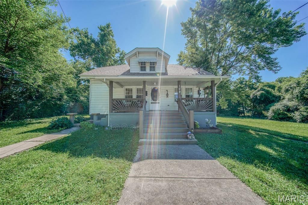 109 S  Pine St, Rolla, MO 65401