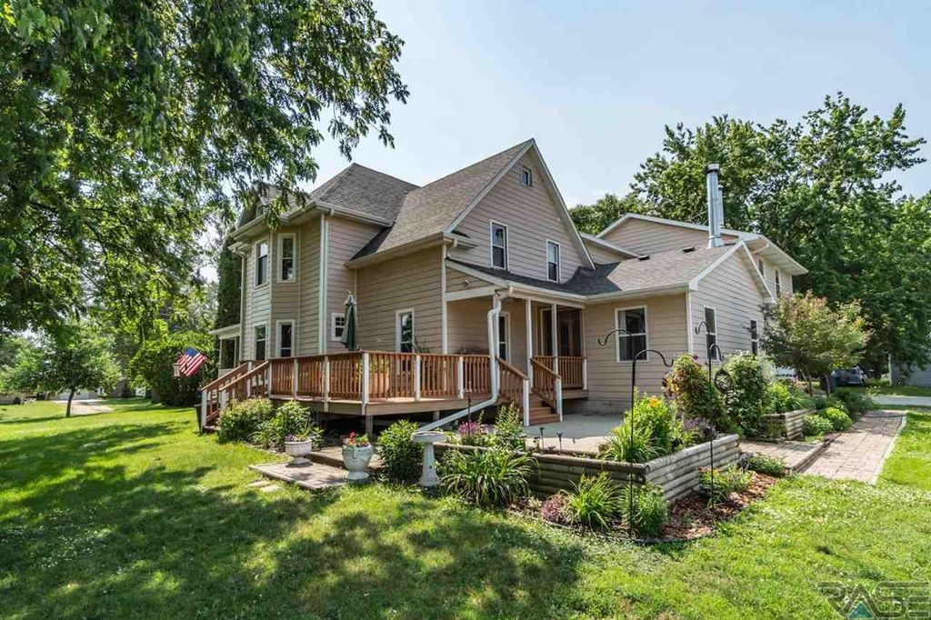 400 S Main St, Humboldt, SD 57035 Trulia