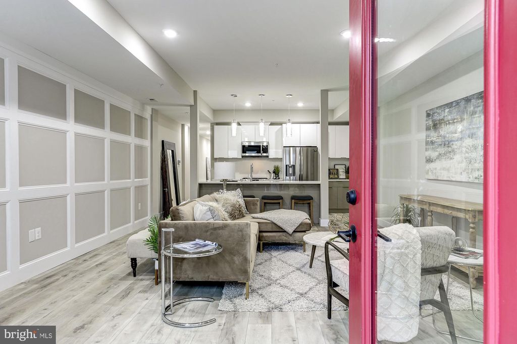 1206 Longfellow St NW #1, Washington, DC 20011
