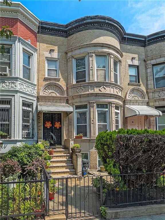 293 Lefferts Ave, Brooklyn, NY 11225