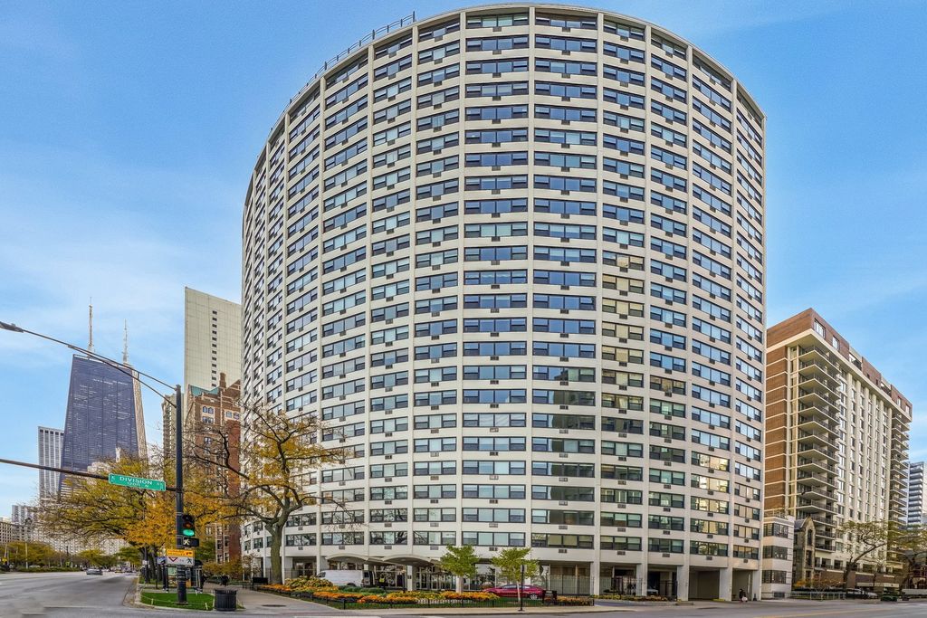 1150 N Lake Shore Dr #4H, Chicago, IL 60611