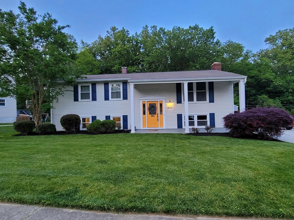 8727 Valleyfield Rd, Lutherville Timonium, MD 21093