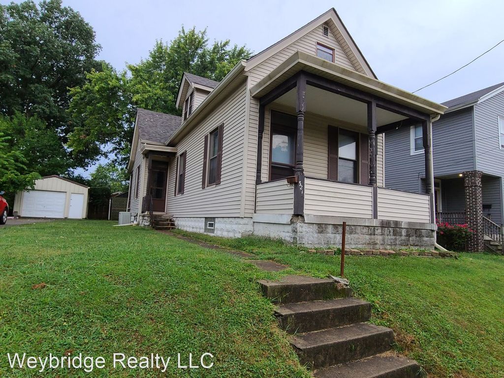321 Walnut St, Reading, OH 45215