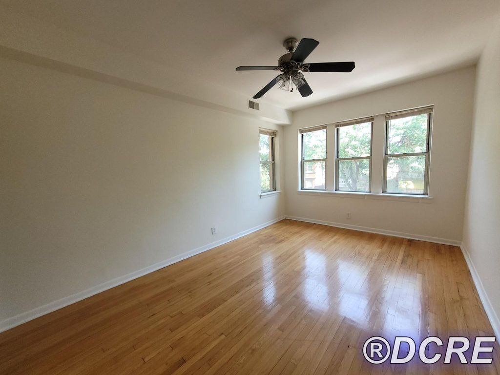1914 N Kimball Ave #1A, Chicago, IL 60647