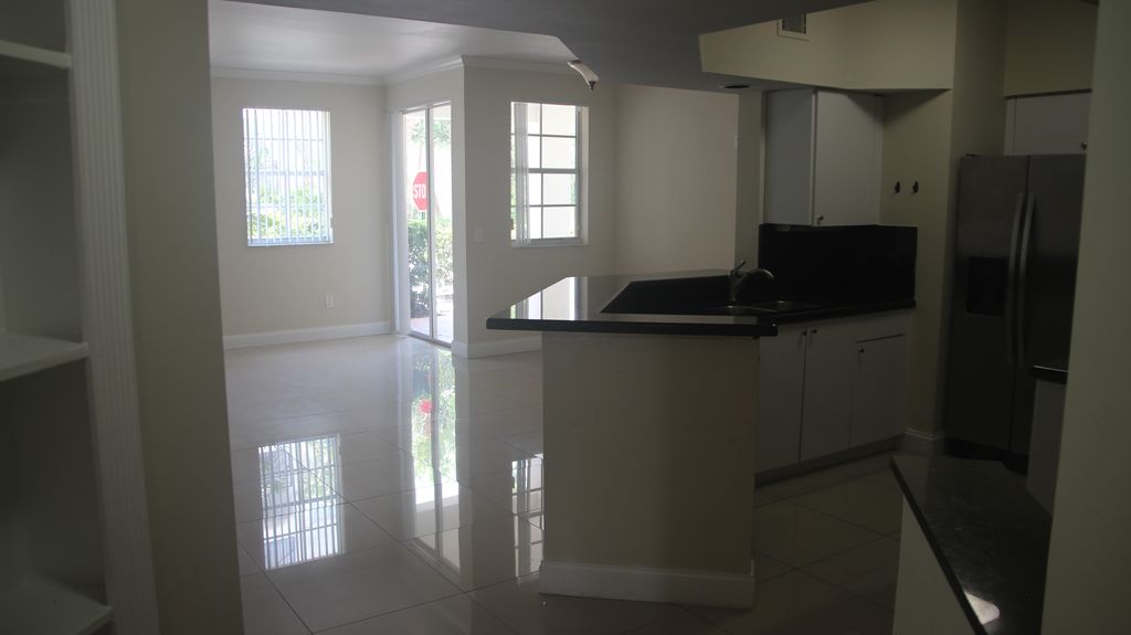 3235 NE 184 St 11106 #11106, Aventura, FL 33180