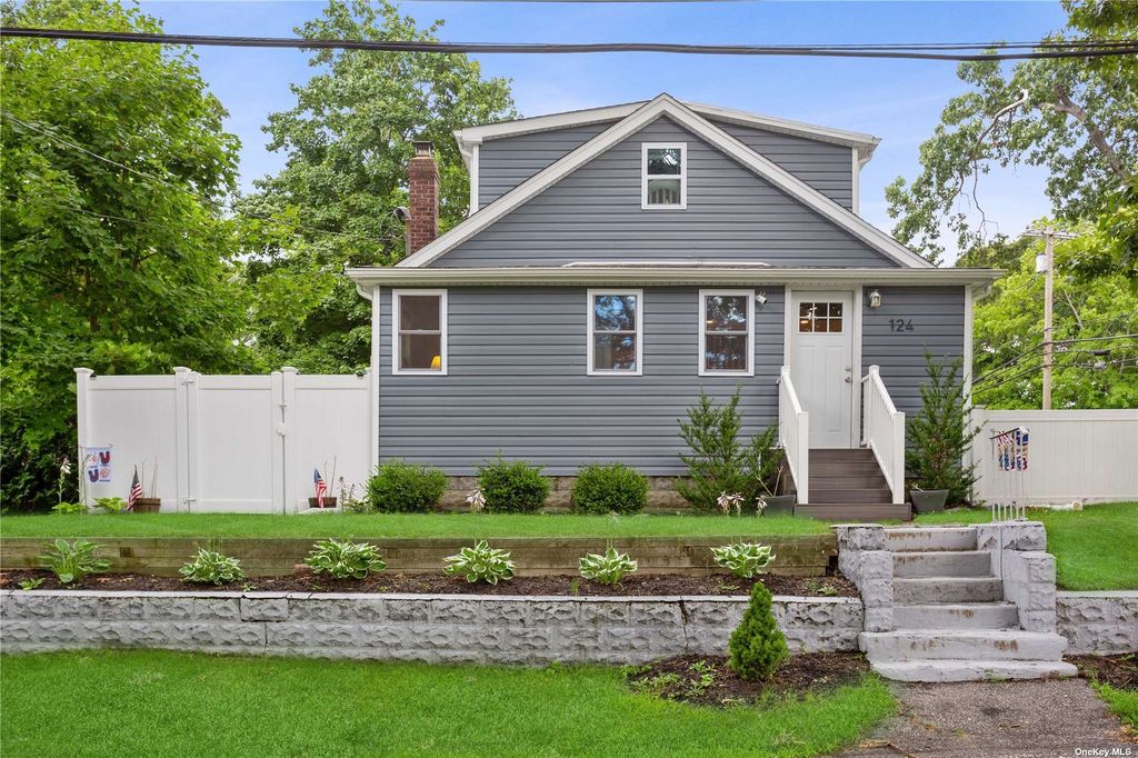 124 Lower Rocky Point Road, Sound Beach, NY 11789 Trulia